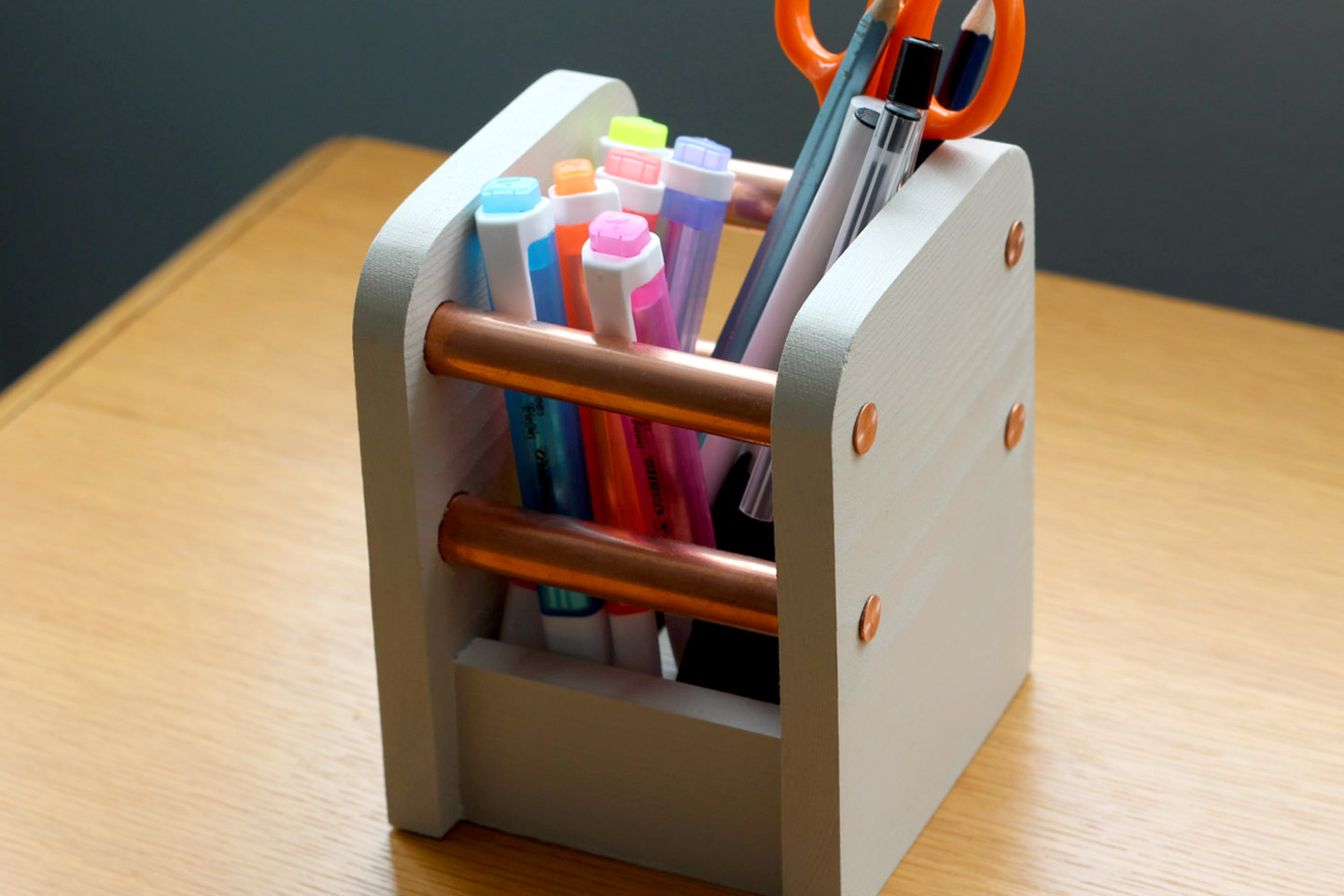 Stationery Holder Desk Tidy in Wood and Copper